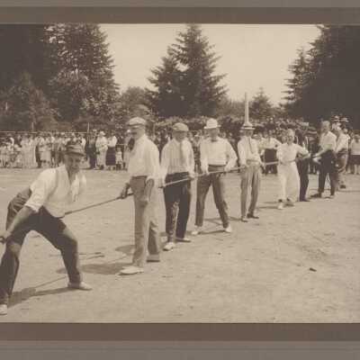 Oregon City Woolen Mill Picnic ca. 1920's - Picture #2 - Crystal Lake Park