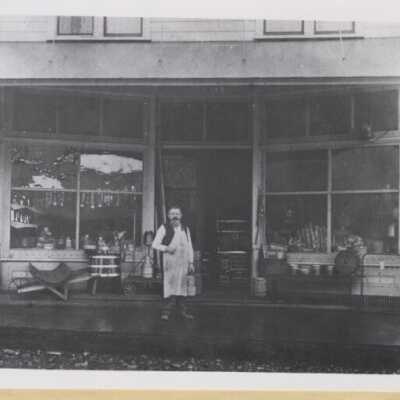 Fredricks Hardware - Oregon City