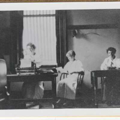 Oregon City Business College in Barclay Building 1920