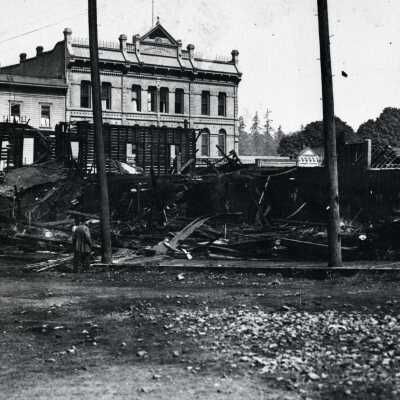 Oregon City 1909/1910 - After the Fire at 4th and Main