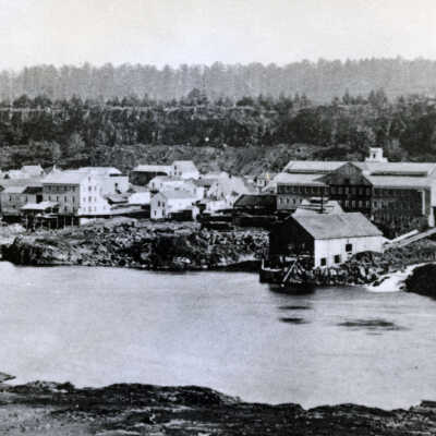 Oregon City 1866 - Waterfront, 4th St., Oregon City
