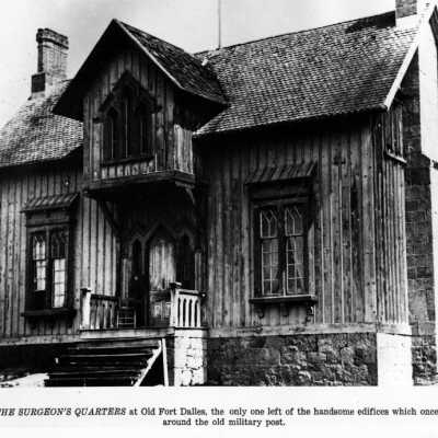 Surgeon's Quarters, Old Fort Dalles.: Copyright: Clackamas County Historical Society; Origsize: 8x10; Origformat: Print-Photographic