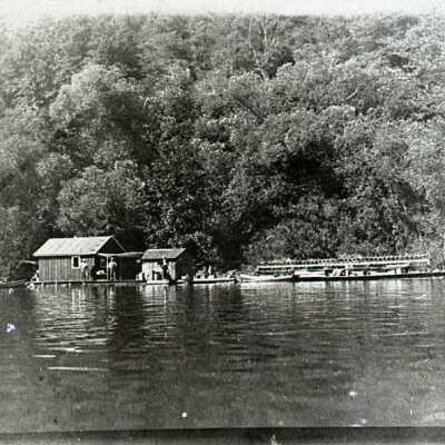 Wilsonville, Oregon - Boat Landing - Willamette River.