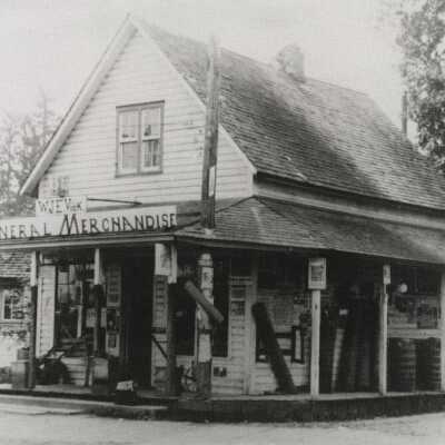 W.J.E. Vick General Store, Molalla-Liberal Area.: Copyright: None; Origsize: 8" x 10"; Origformat: Print-Photographic