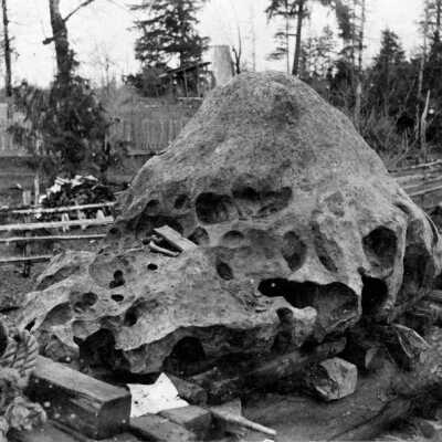 Meteorite in Eliis Hughes' yard, #3, 1903.: Copyright: None; Origsize: 6" x 9.5"; Origformat: Print-Photographic