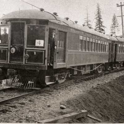 Willamette Valley Southern Railroad on Spangler Hill.