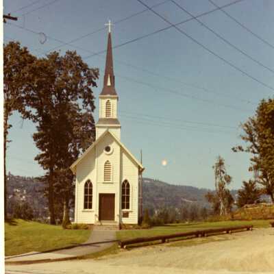 Oaks Pioneer Church - 1985 - was moved from Milwaukie by barge in 1961 - St. John's Episcopal Church