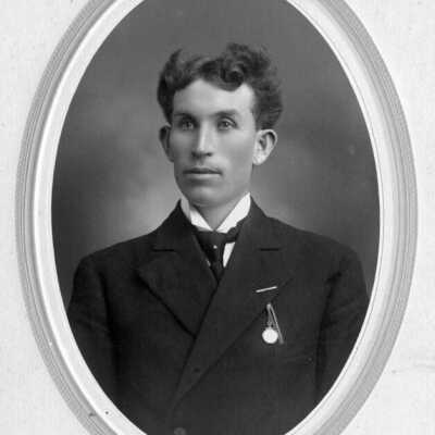 Male Mathison, West Linn.: Copyright: None; Origsize: 4" x 6"; Origformat: Print-Photographic