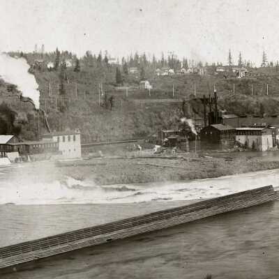 West Linn Power Plant B and Crown Pulp Mill 1895
