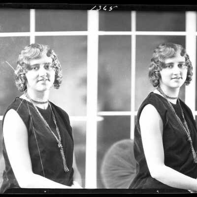 Photograph of a woman for Hilda Boudman - February 1930 - Negative