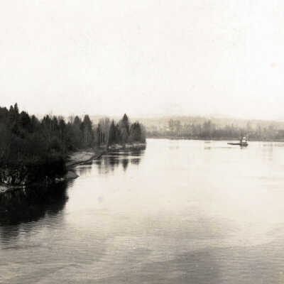 Willamette River 1919 - Looking North from the West Linn-Oregon City Bridge
