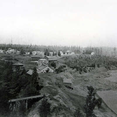 Lake Oswego 1870s - First Iron Smelter at Oswego, Oregon