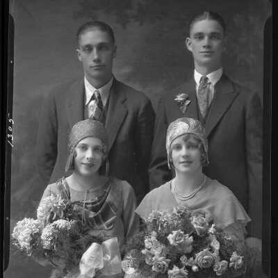 Photograph of two couples for Mannuel Gill - December 1929 - Negative