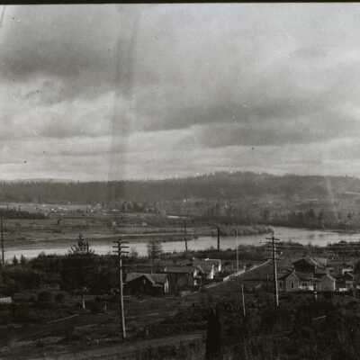 West Linn with Views of Bolton and Gladstone