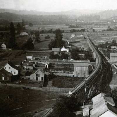 North End of Oregon City (Green Point). 1874: Copyright: None; Origsize: 5" x 7"; Origformat: Print-Photographic