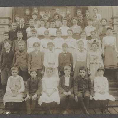 Barclay School Students 1905 - 7th Grade - Oregon City