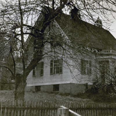 Panter-Crothers House, Canemah, 1900.