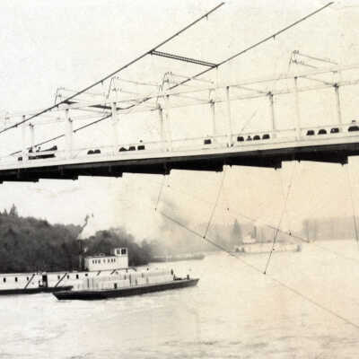Oregon City/West Linn Suspension Bridge with steamboats, looking from West: Origsize: 3" x 5"; Origformat: Print-Photographic