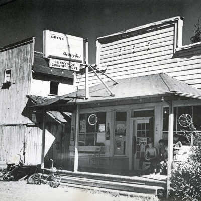 Sunnyside Country Store