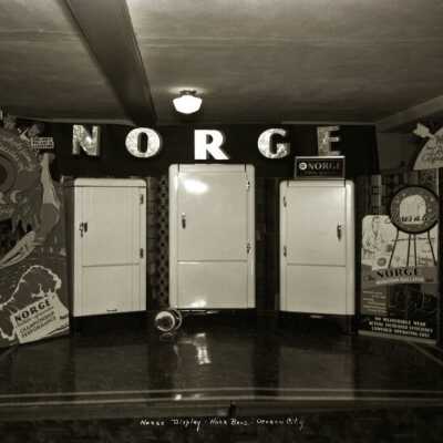 Hogg Brothers Storefront with Norge Display