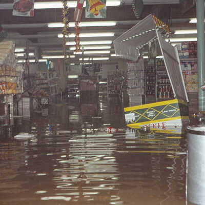 1964 Flood - Danielson's Grocery - 15th and Washington - Oregon City
