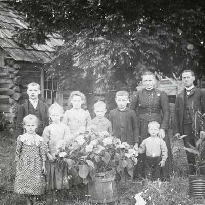 Marmot 1890 - Adolph Aschoff Family