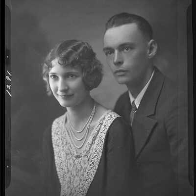 Photograph of a couple for Audry Shaver - Negative - Dated December 1929