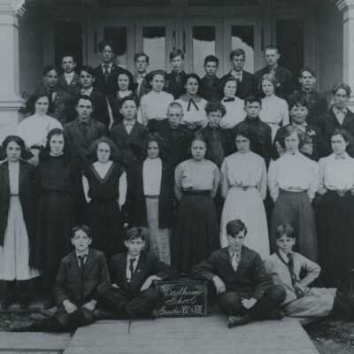 Eastham School Students 1895 - 7th and 8th Grades - Oregon City