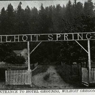 Wilhoit Spring Entrance