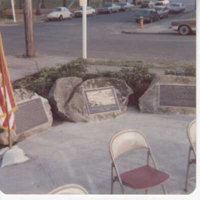 Monument Plaza