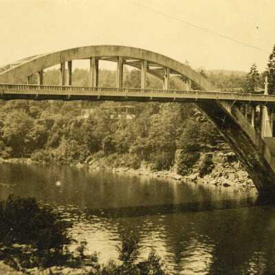 Oregon City/West Linn Arch Bridge.