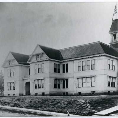 Eastham School c. 1908 - Oregon City