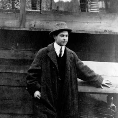 Frank Champion.