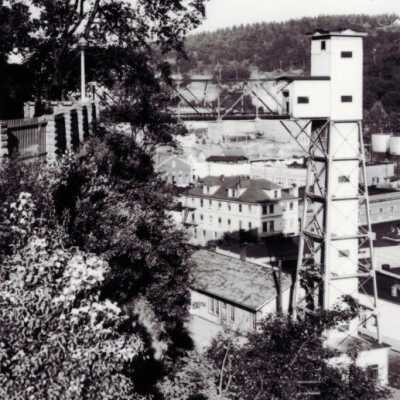 Oregon City Elevator: Copyright: Clackamas County Historical Society; Origsize: 3x5; Origformat: Print-Photographic