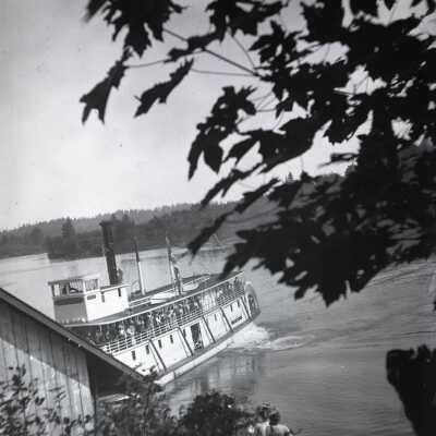 Steamer: Pomona