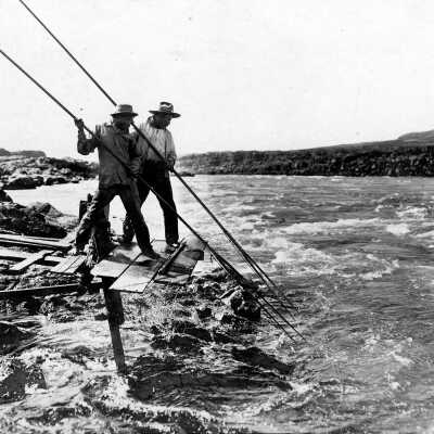 Celilio Falls 1900 - 1920 - Native Americans Fishing On the Columbia River, near The Dalles, Oregon