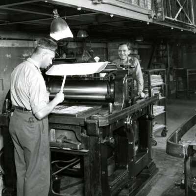 Newspaper Presses: Copyright: None; Origsize: 8"x10"; Origformat: Print-Photographic