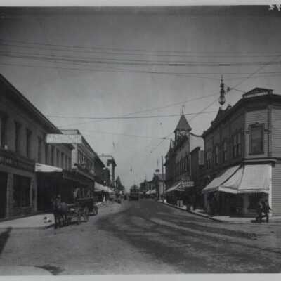 Looking Northeast at 6th and Main Street - 1910 - Oregon City, Oregon