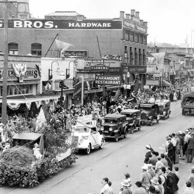 Oregon City Territorial Days Parade 1938 - Main Street between 8th and 9th.