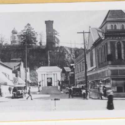 Oregon City Liberty Loan Temple and Old Elevator 1918