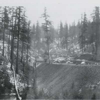 Construction of Oregon Railroad Bridge 1892-1893