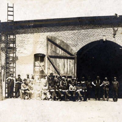 Milwaukie 1900 - Car Barns
