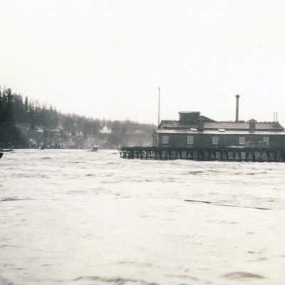 1922 Flood - Hawley Paper Company at Basin - Oregon City