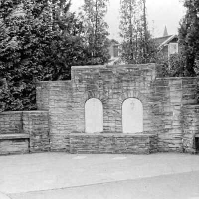 Oregon City - Dr. John McLoughlin and Margarite McLoughlin Graves