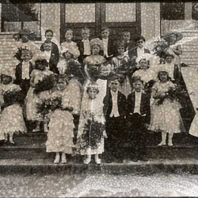 Jennings Lodge School, Tom Thumb Wedding