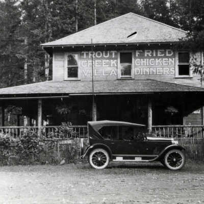 Trout Creek Villa on the Molalla River.