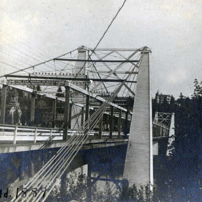 Oregon City/West Linn Suspension Bridge.