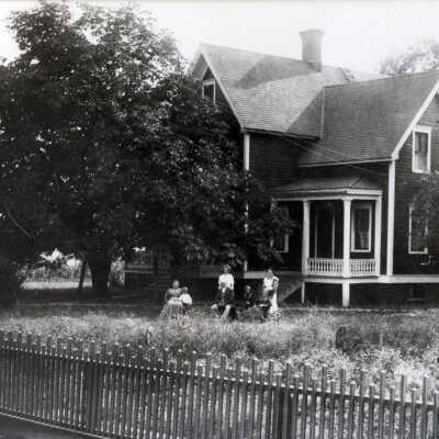 The Cason-Cross House, view A, 1895.: Copyright: None; Origsize: 5"x8"; Origformat: Print-Photographic