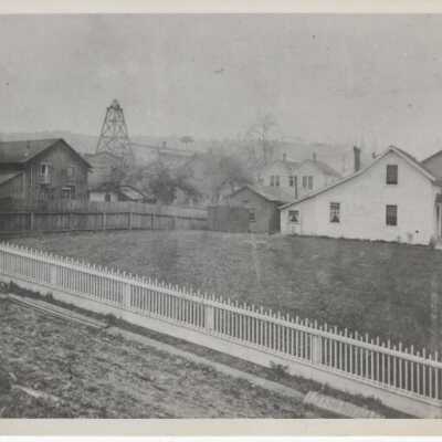 Oregon City Corner of Railroad Avenue and 8th 1904