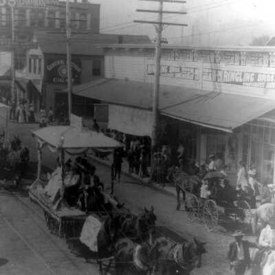Oregon City Labor Day Parade 1902 - 5th and Main